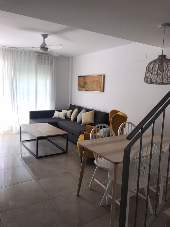 Casa Rompeolas Atlanterra Holiday home *
