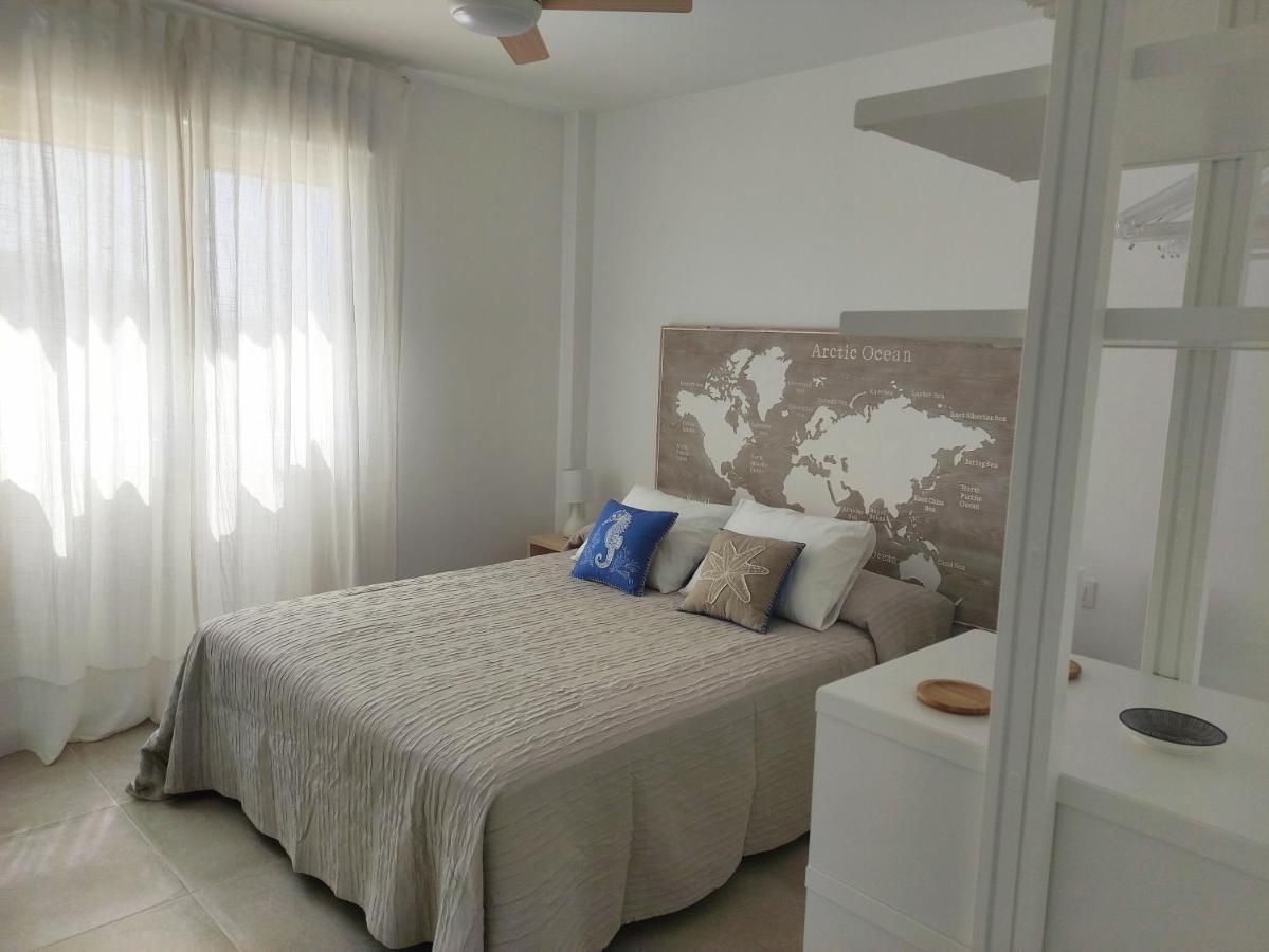 Casa Rompeolas Atlanterra Holiday home